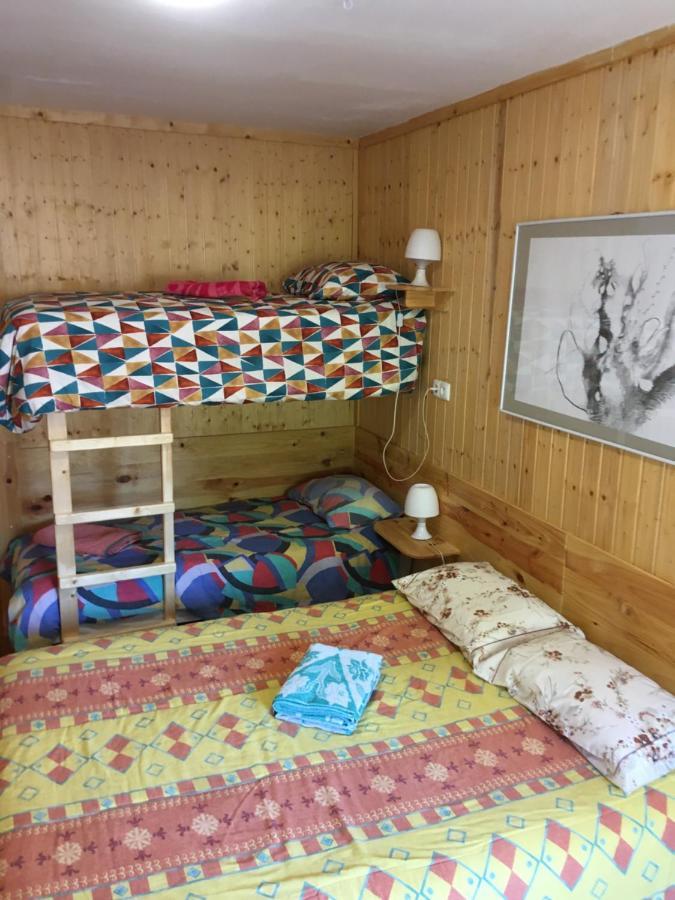 Quarto em Acomodações Particulares Rua Fancisco Barreto *