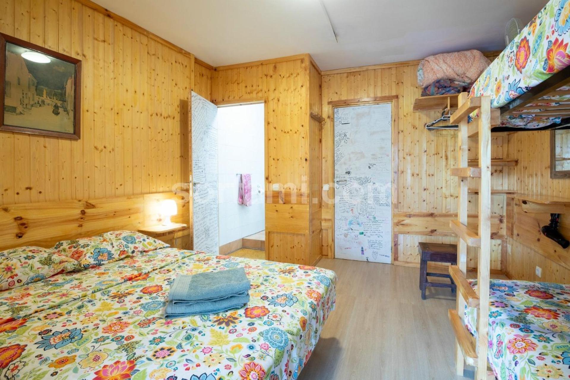Quarto em Acomodações Particulares Rua Fancisco Barreto *